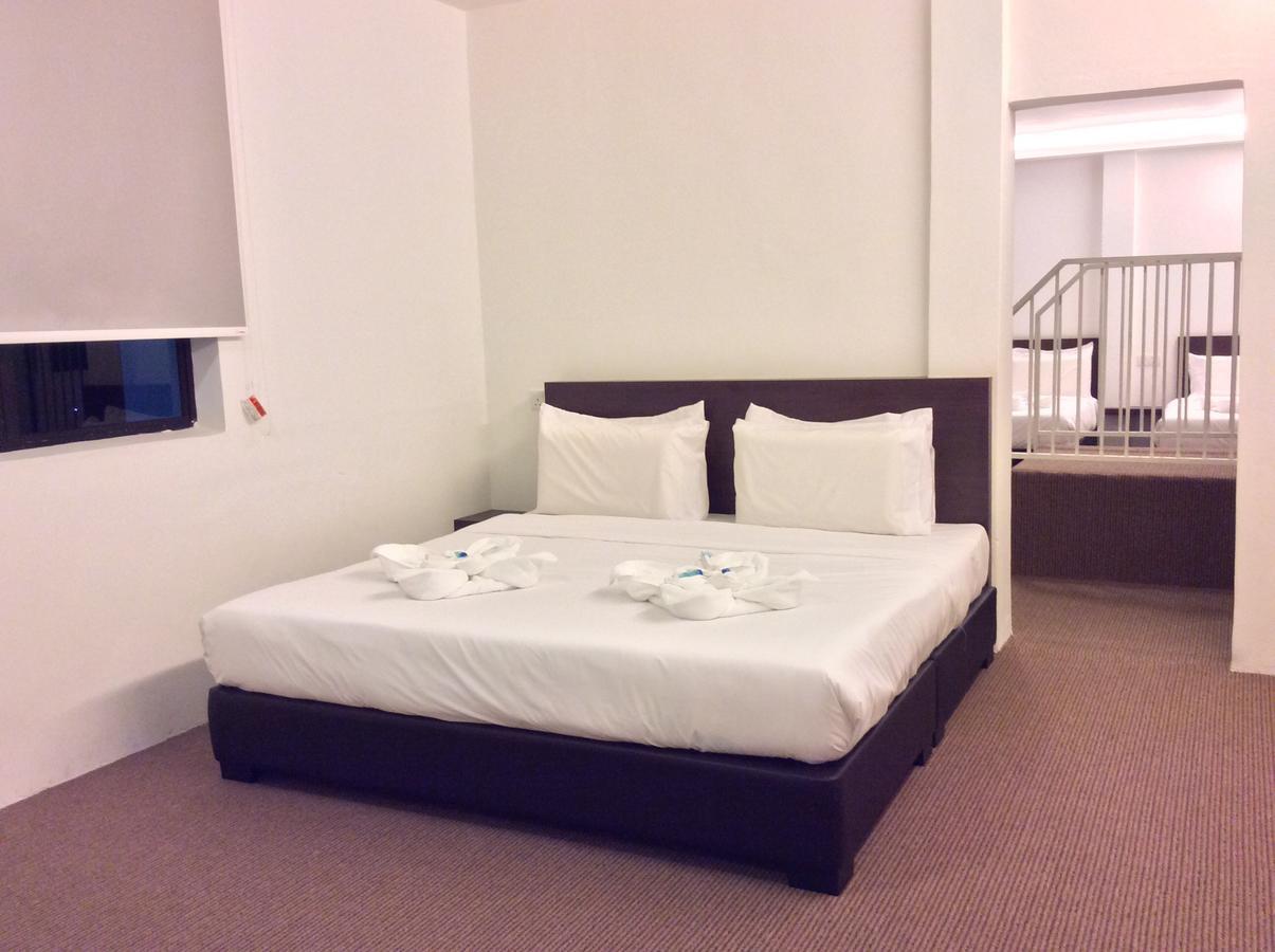 Hotel Raub Since 1968 Habitación foto